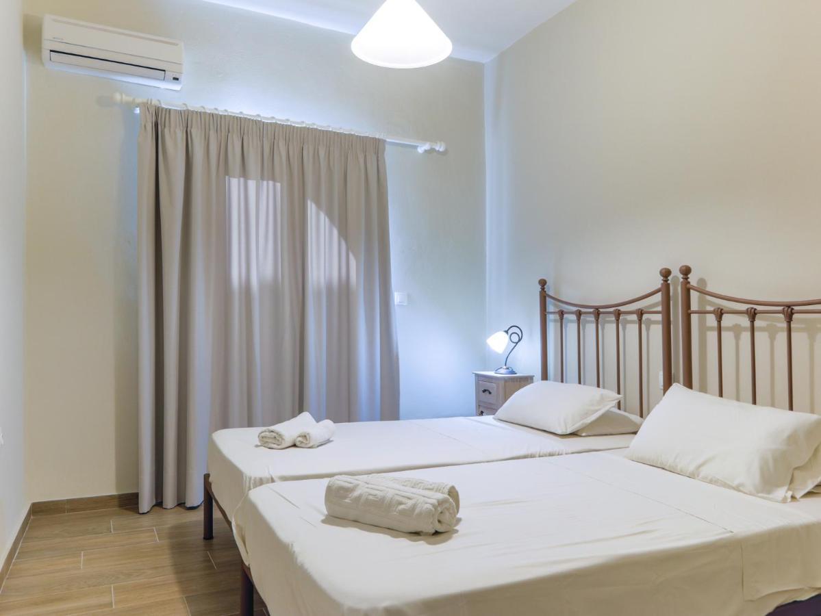 Spiridoula Kassiopi Apartments エクステリア 写真