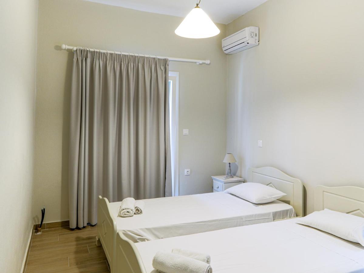 Spiridoula Kassiopi Apartments エクステリア 写真